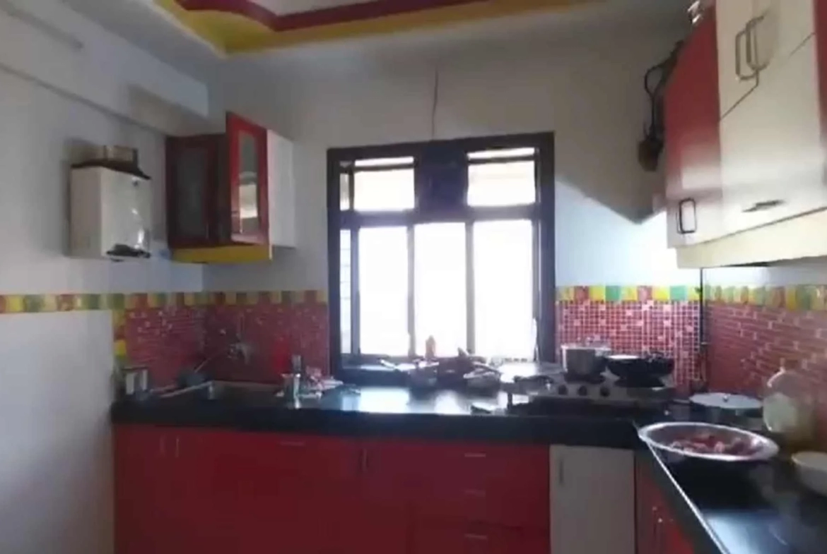 Flat on Rent Malad West Opp Infinity Mall China Link (1)