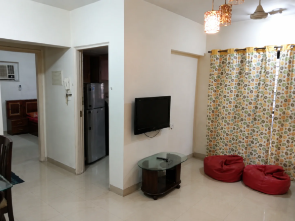 1 BHK Fully Furnished Flat for Rent in Palm Springs, Malad West