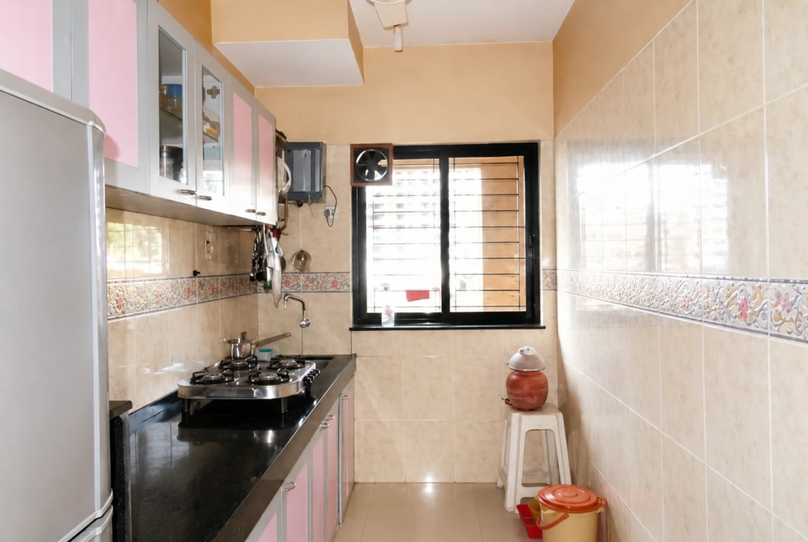 1 BHK Fully Furnished Flat for Rent in Palm Springs, Malad West