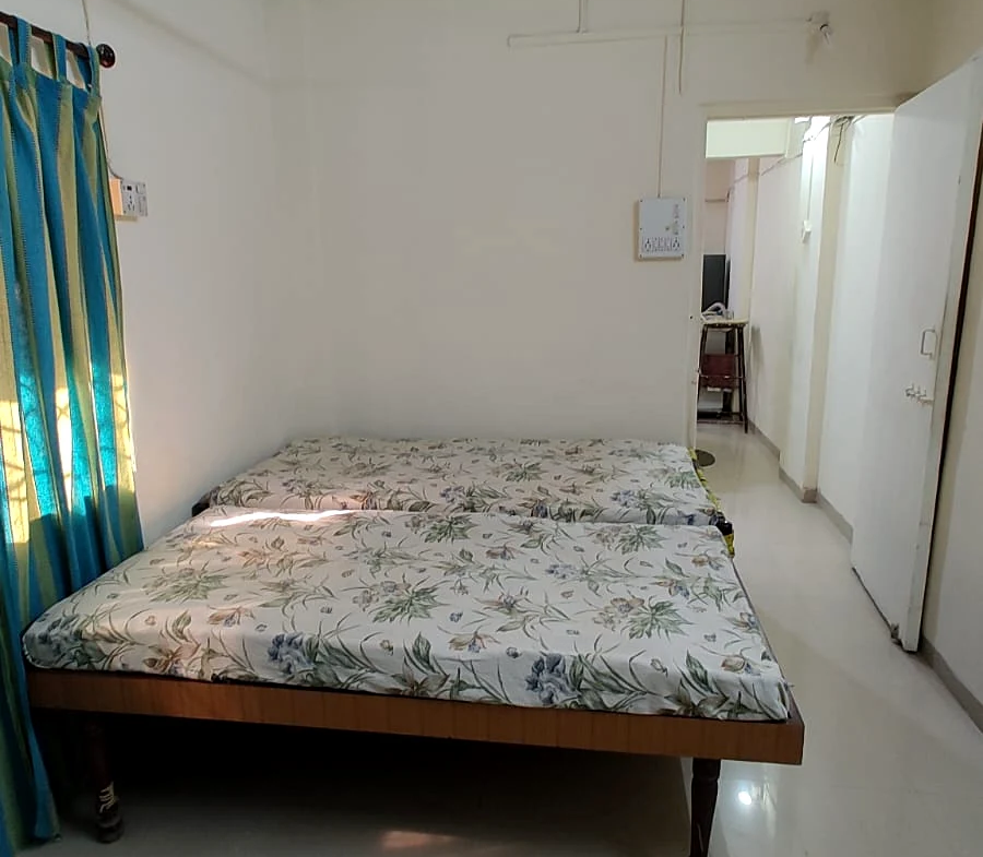 1 BHK Semi Furnished Flat for Rent in Shree Shiv Kirti, Malad West