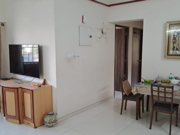 3 BHK Furnished Flat for Rent in Chandak Stella, Goregaon West