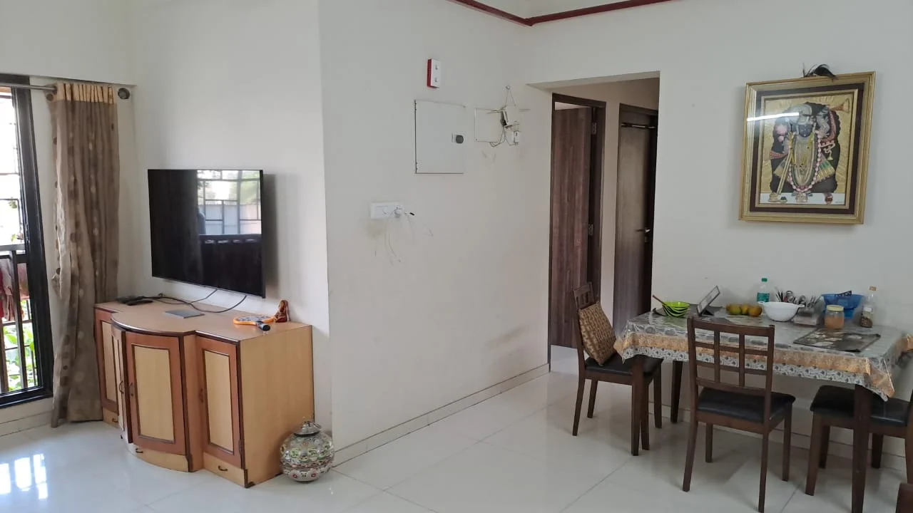 3 BHK Furnished Flat for Rent in Chandak Stella, Goregaon West